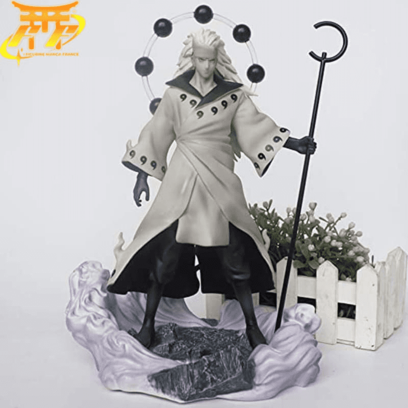 Madara Uchiha Figure - Naruto Shippuden™