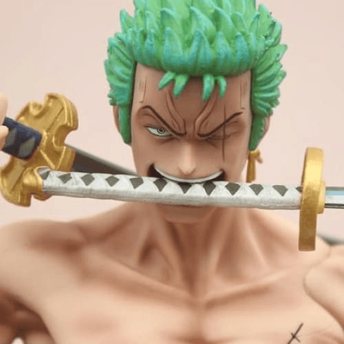 Roronoa Zoro Figure - One Piece™